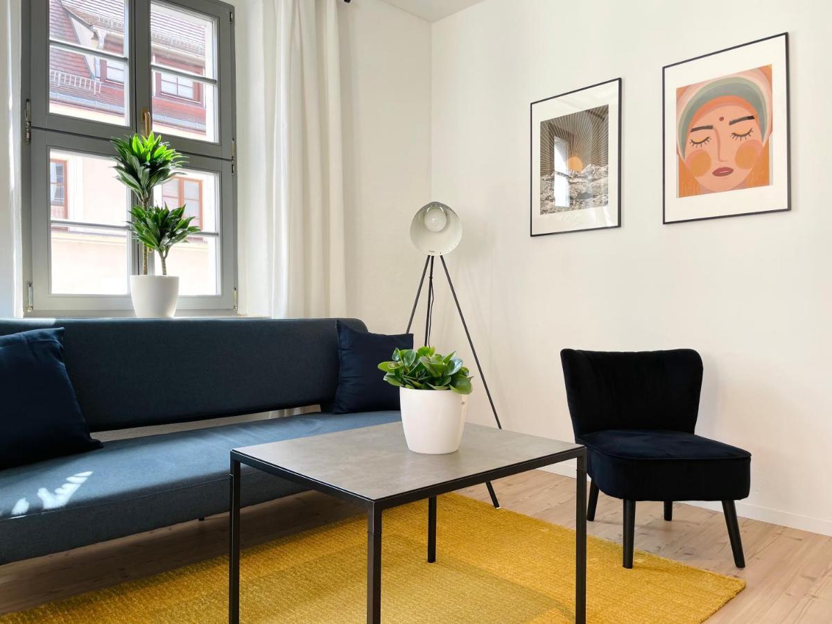 Hip & Minimalist Meets Historical Old Town Apartment Pirna